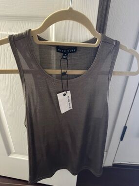 White House Black Market Taupe Scoop Neck Tank